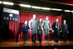 Febbraio 2016: teatro Sacri Cuori di Secondigliano, alla presenza degli studenti della “Tito Lucrezio Caro – 85 Berlingieri”.